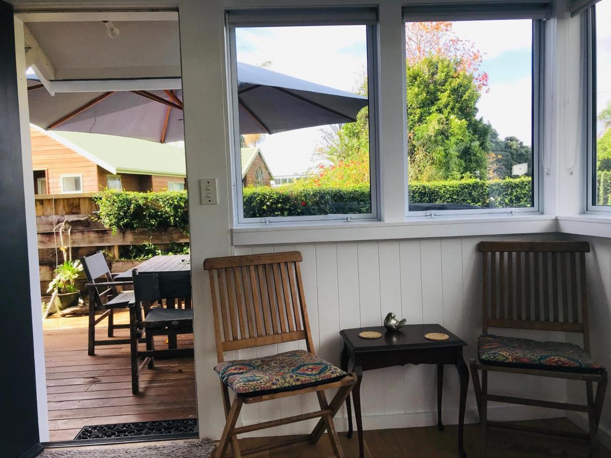 Serendipity Wharf Cottage Tairua Bagian luar foto